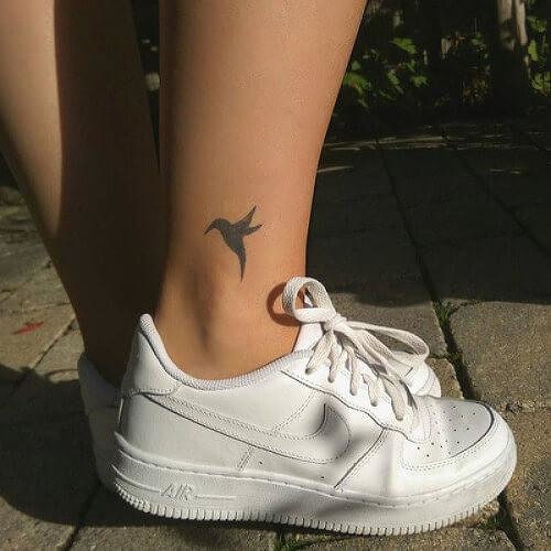 Hummingbird temporary tattoo